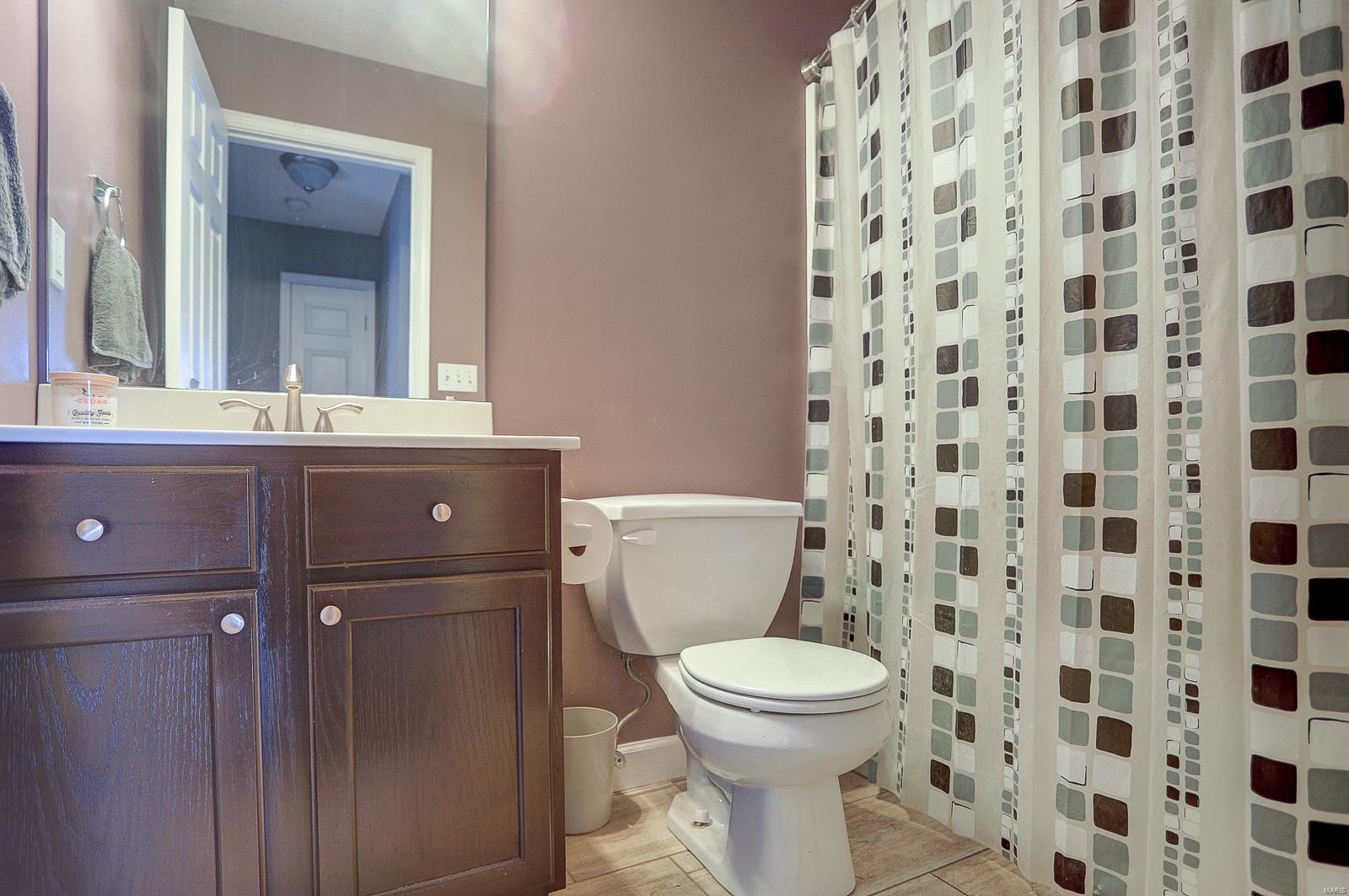 1608 Pontoon Road Granite City, IL 62040 - Photo 15 of 20 Gallery Image 15