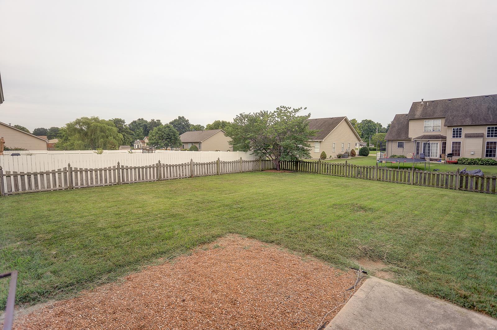 1608 Pontoon Road Granite City, IL 62040 - Photo 17 of 20 Gallery Image 17