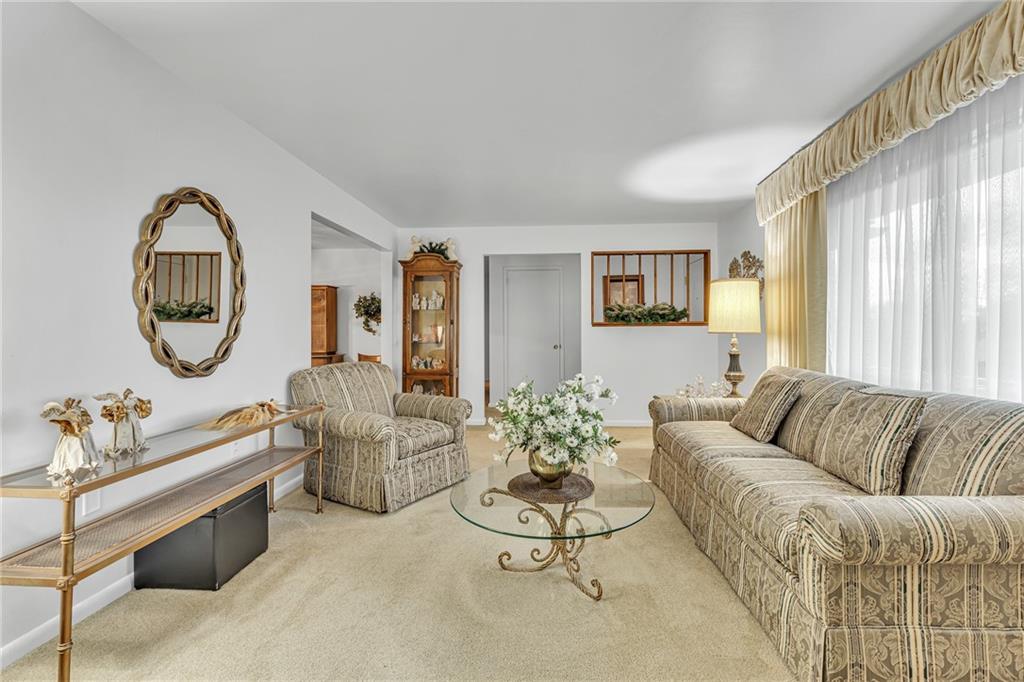 606 Wack Drive Rochester, PA 15074 - Photo 9 of 28