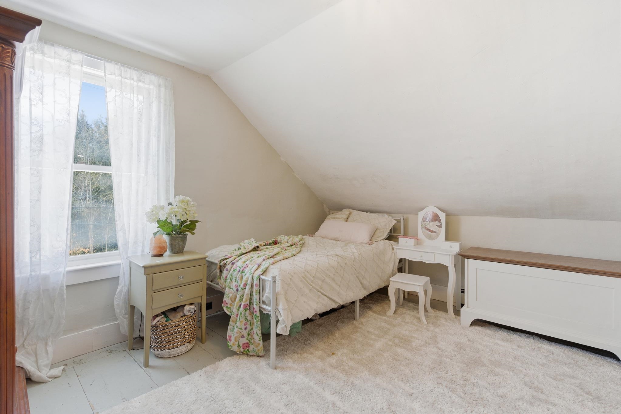 42 Rockland Road Weare, NH 03281 - Photo 18 of 40