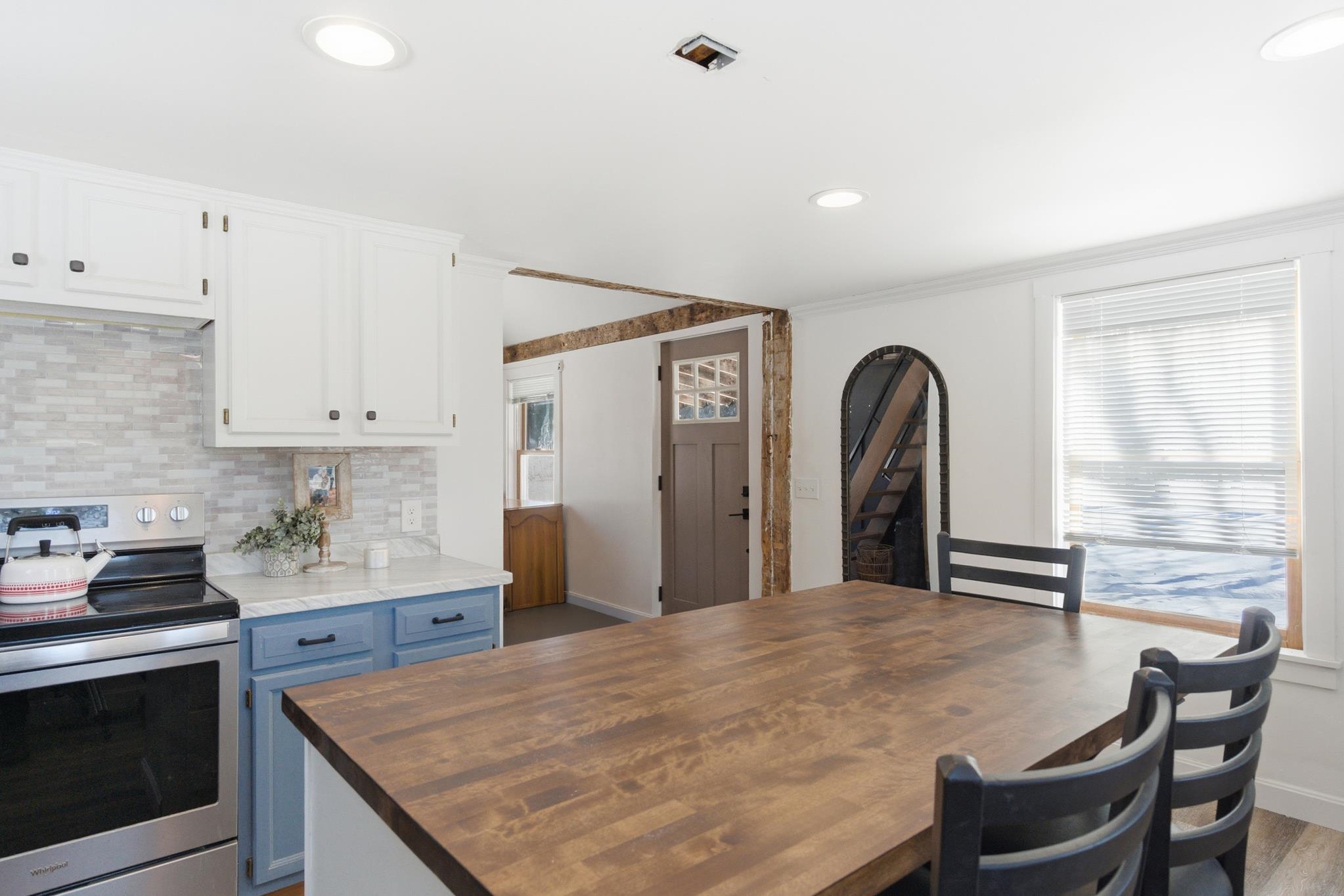 42 Rockland Road Weare, NH 03281 - Photo 22 of 40