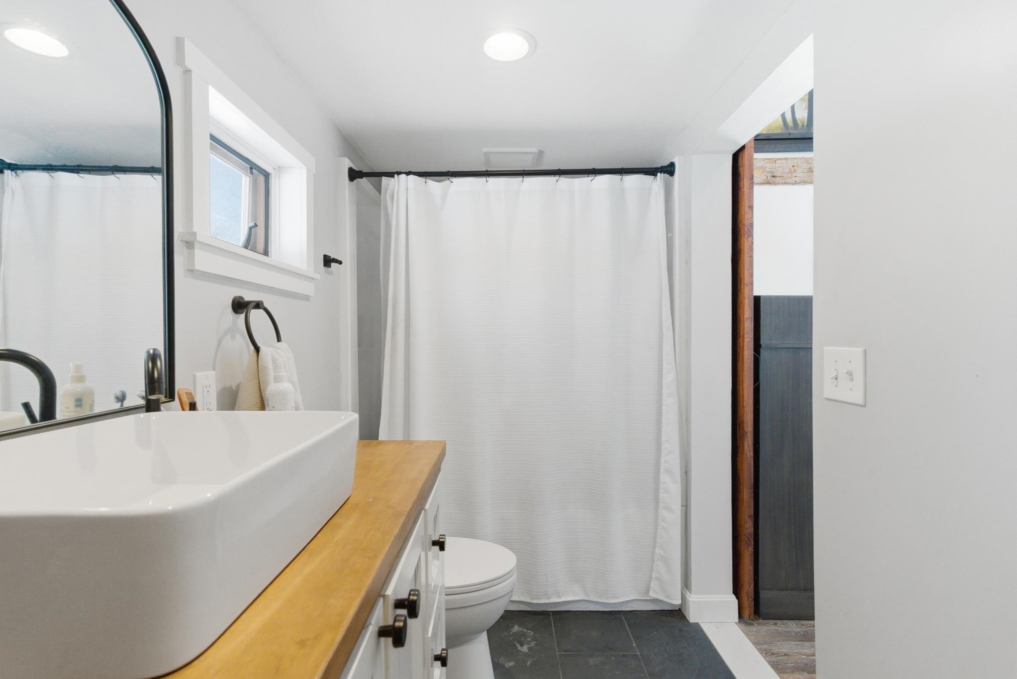 42 Rockland Road Weare, NH 03281 - Photo 28 of 40