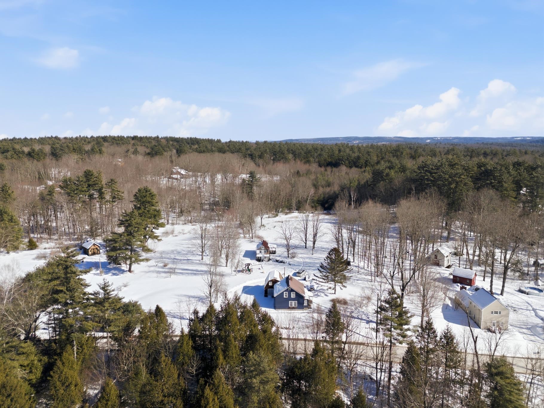 42 Rockland Road Weare, NH 03281 - Photo 34 of 40