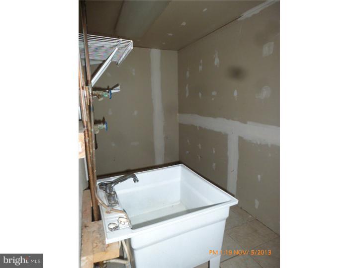 1127 Plane Road Philadelphia, PA 19115 - Photo 14 of 17 Laundry Room
