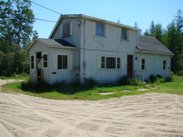 664 Kennebec Road Machias, ME 04654 - Photo 2 of 9 DSC09853