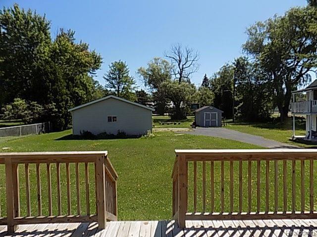 3026 Beach Road Port Huron, MI 48060 - Photo 16 of 40 DSCN1297.JPG