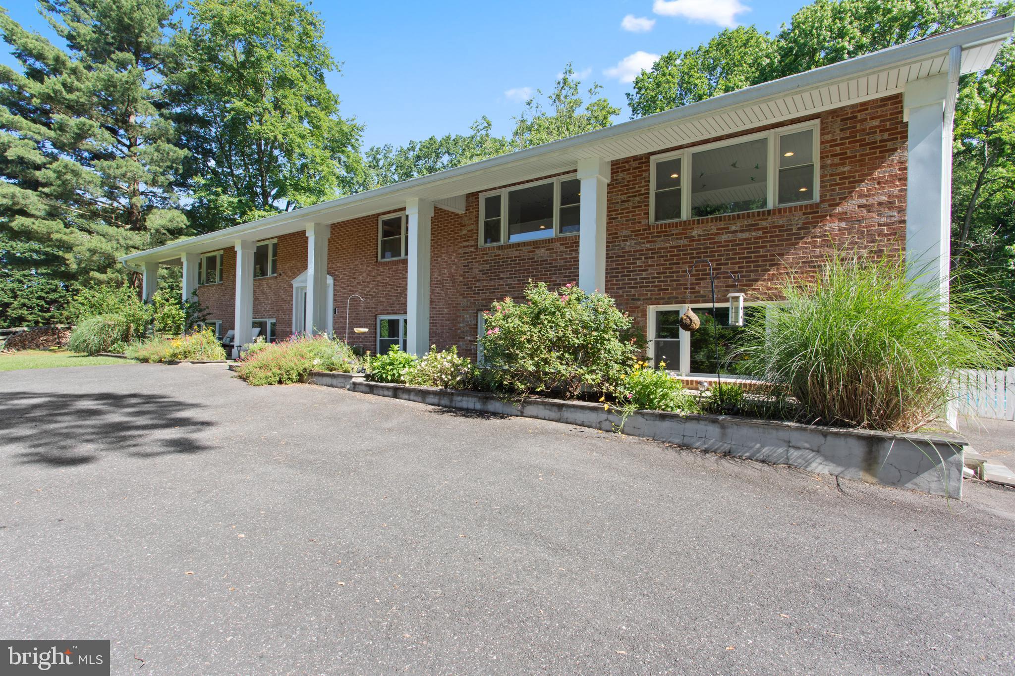 938 St George Barber Road Davidsonville, MD 21035 - Photo 3 of 62 Gallery Image 3