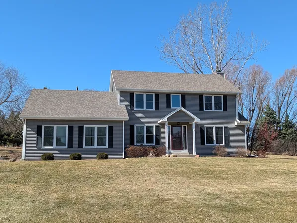 $525,000 | 11111 Huron Drive, Spring Grove, IL 60081