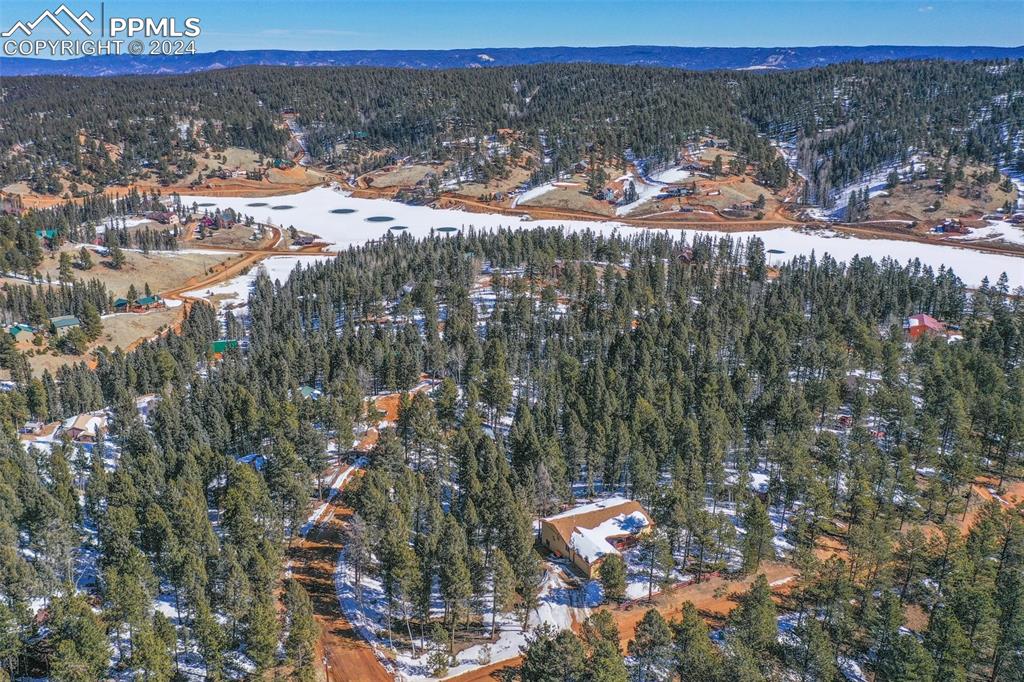 833 Spring Valley Drive Divide, CO 80814 - Photo 42 of 50 a view of a lake from a balcony