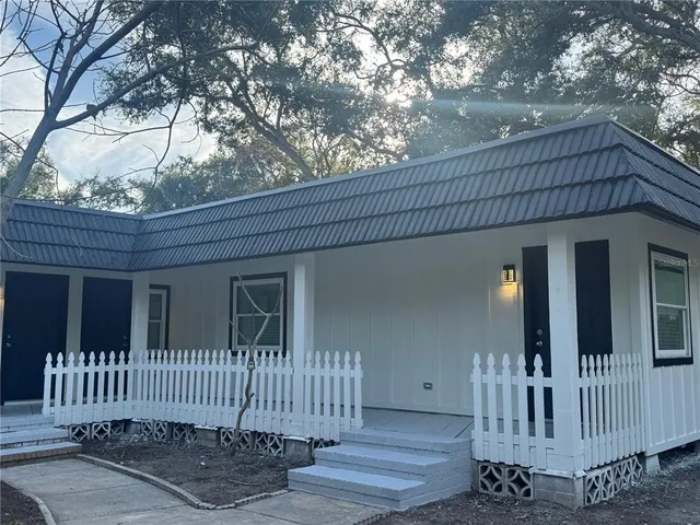 $1,750 | 1156 Orange Avenue, Unit A B, Dunedin, FL 34698