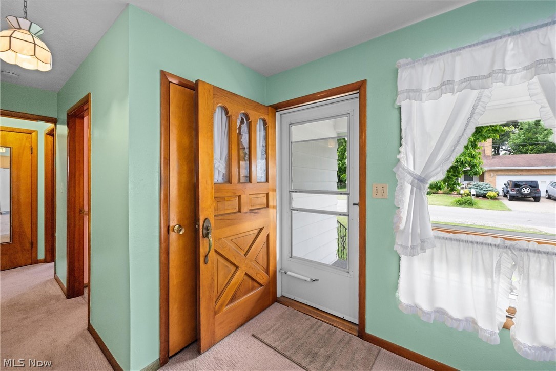 316 Deerwood Road Huron, OH 44839 - Photo 5 of 37 Front door leading inside.