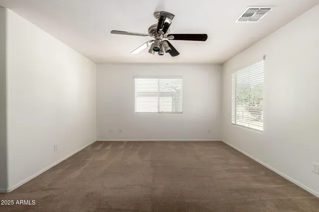 a view of empty room with window
