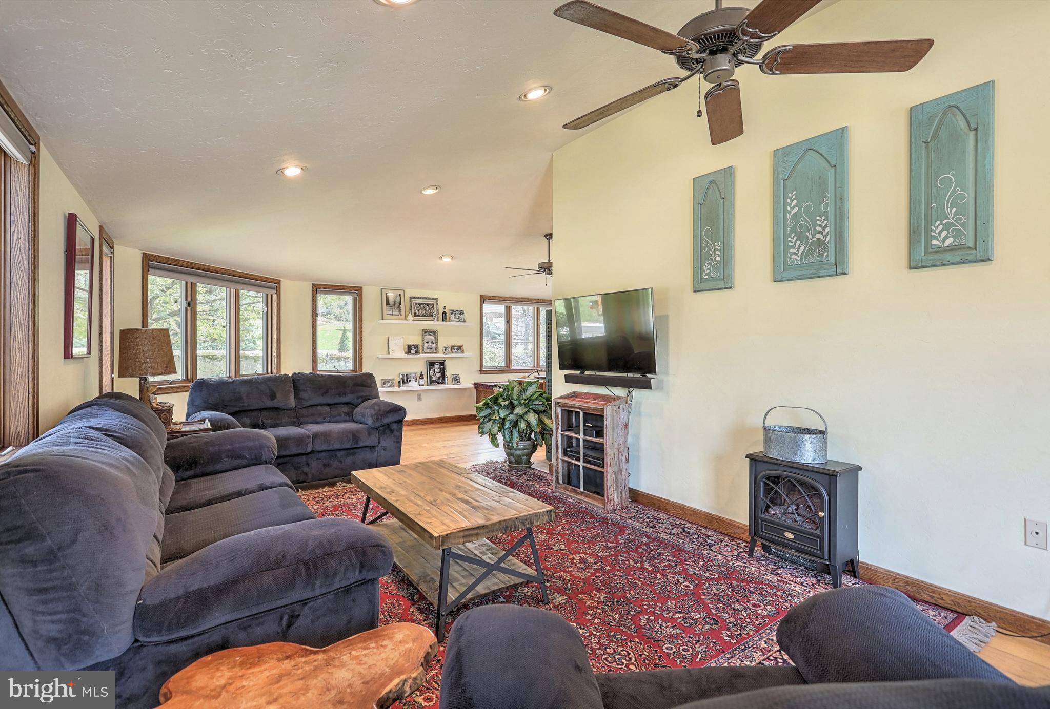 2490 Joppa Road York, PA 17403 - Photo 14 of 35
