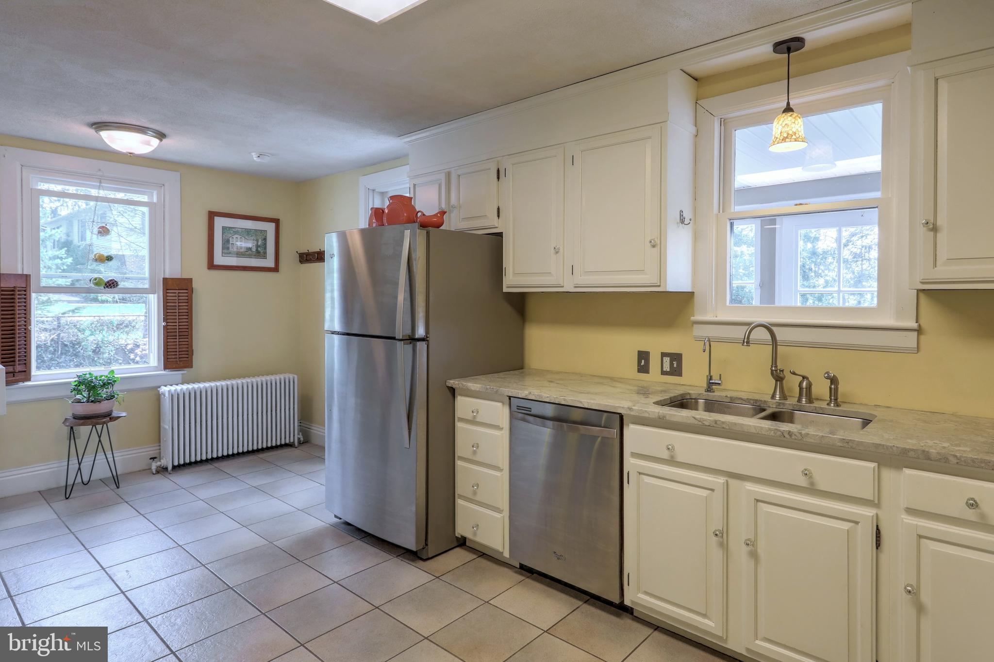 2490 Joppa Road York, PA 17403 - Photo 18 of 35