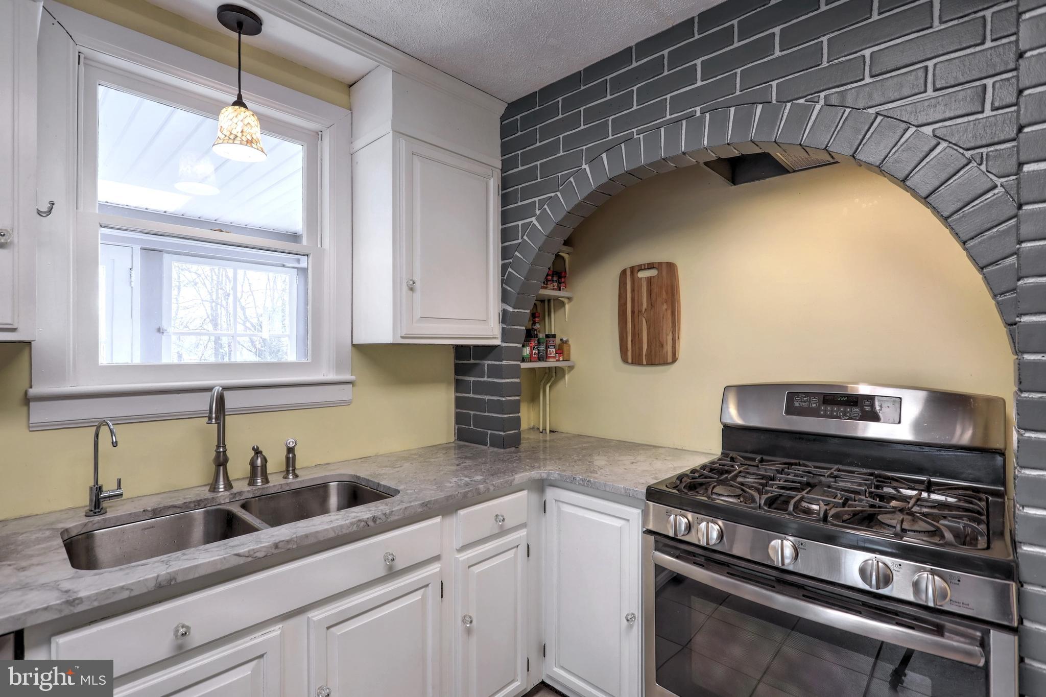 2490 Joppa Road York, PA 17403 - Photo 20 of 35
