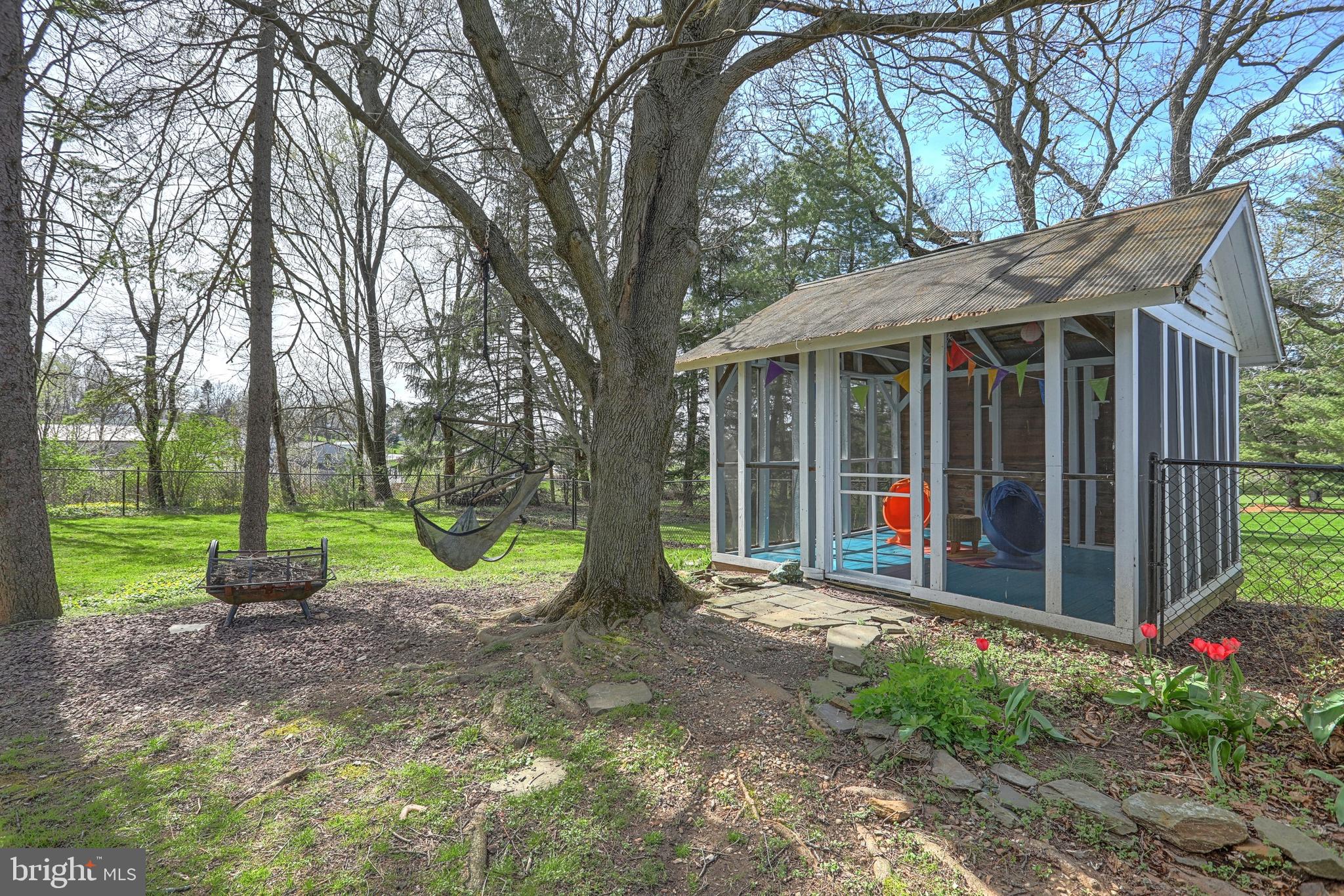 2490 Joppa Road York, PA 17403 - Photo 8 of 35