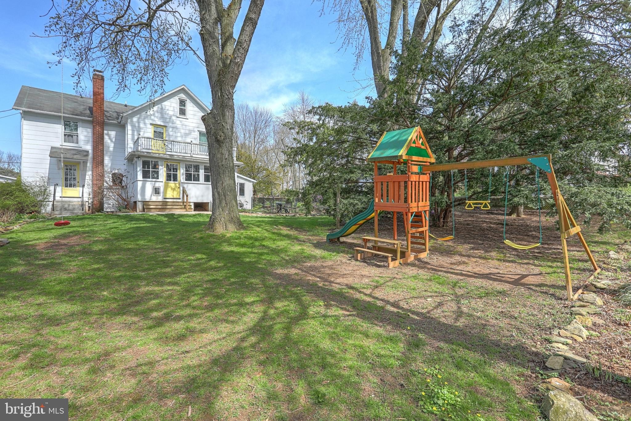 2490 Joppa Road York, PA 17403 - Photo 9 of 35
