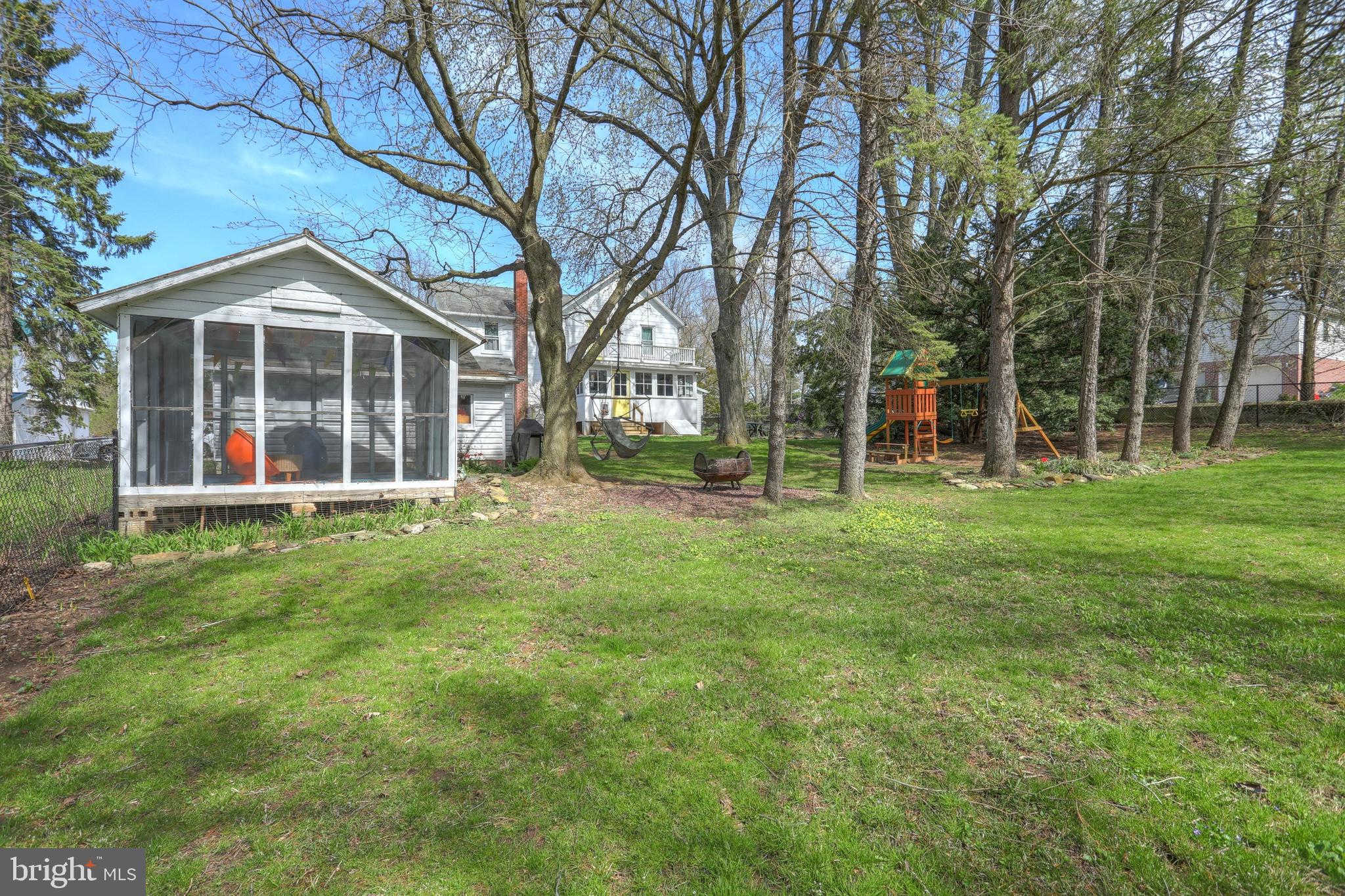 2490 Joppa Road York, PA 17403 - Photo 10 of 35