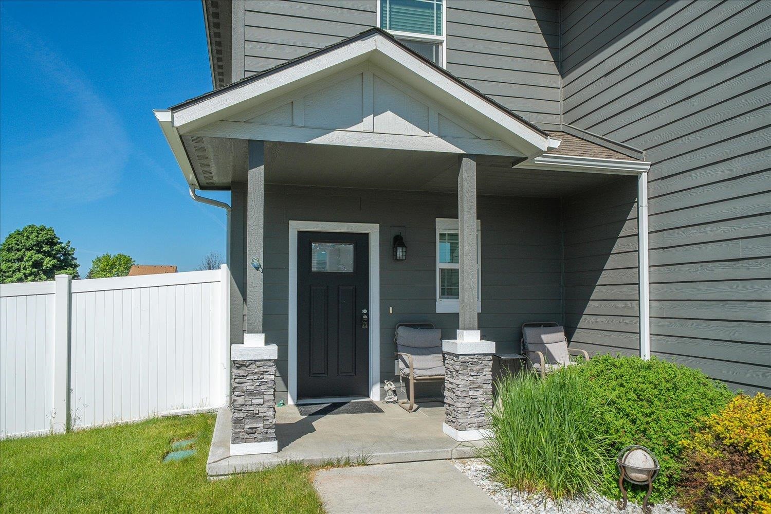 1705 North Arties Road Spokane Valley, WA 99016 - Photo 4 of 34