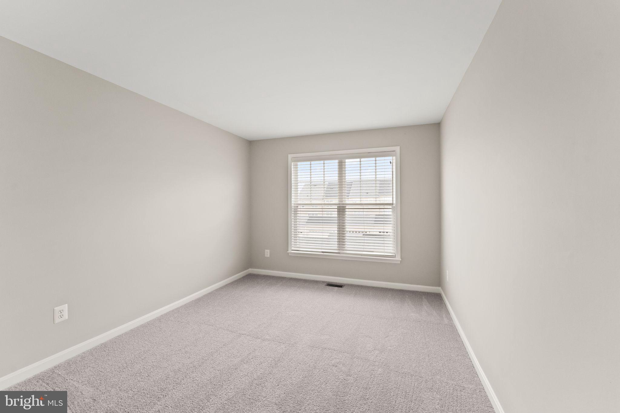 9162 Ribbon Falls Loop Bristow, VA 20136 - Photo 36 of 71 Gallery Image 36