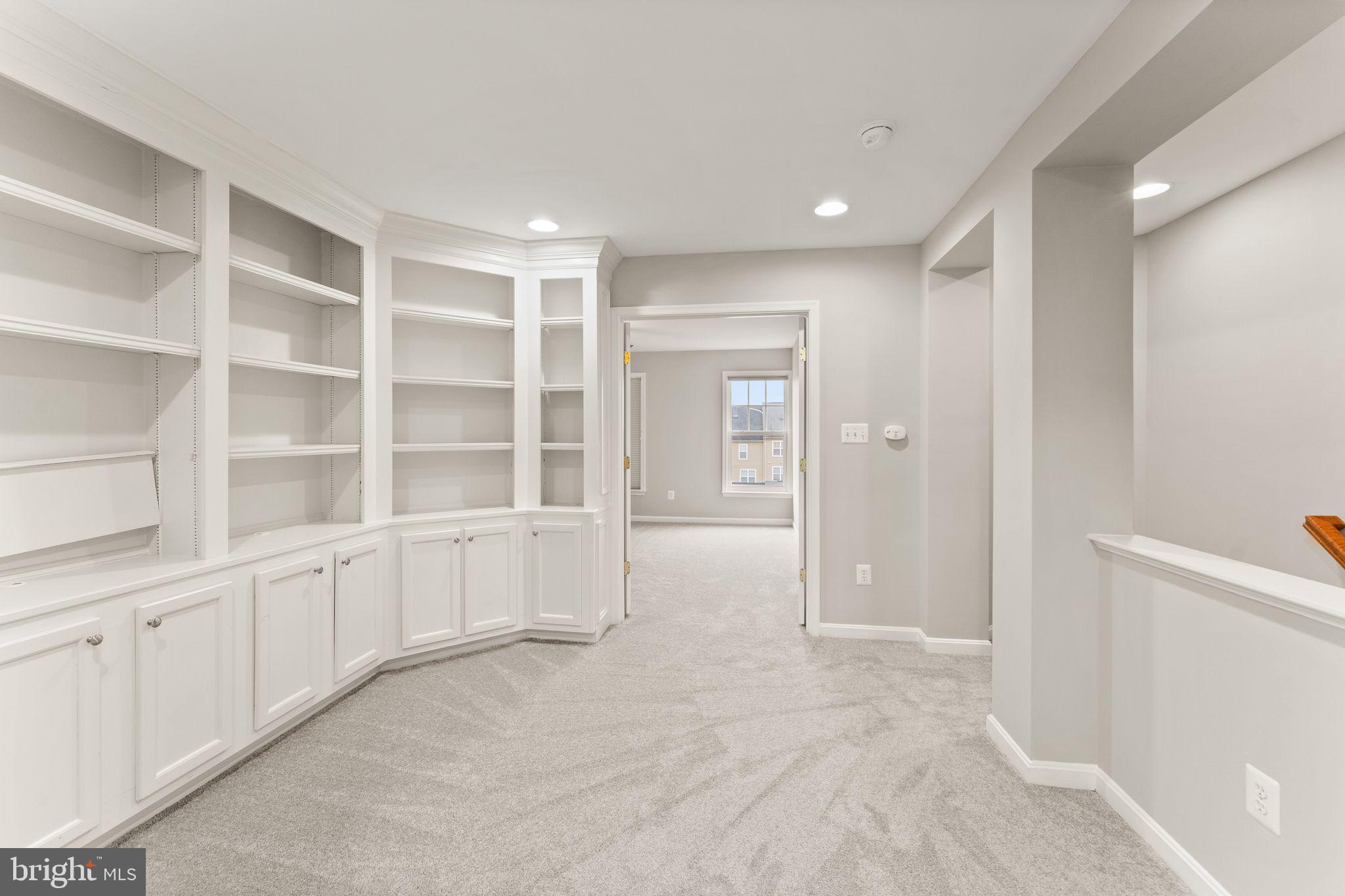 9162 Ribbon Falls Loop Bristow, VA 20136 - Photo 40 of 71 Gallery Image 40