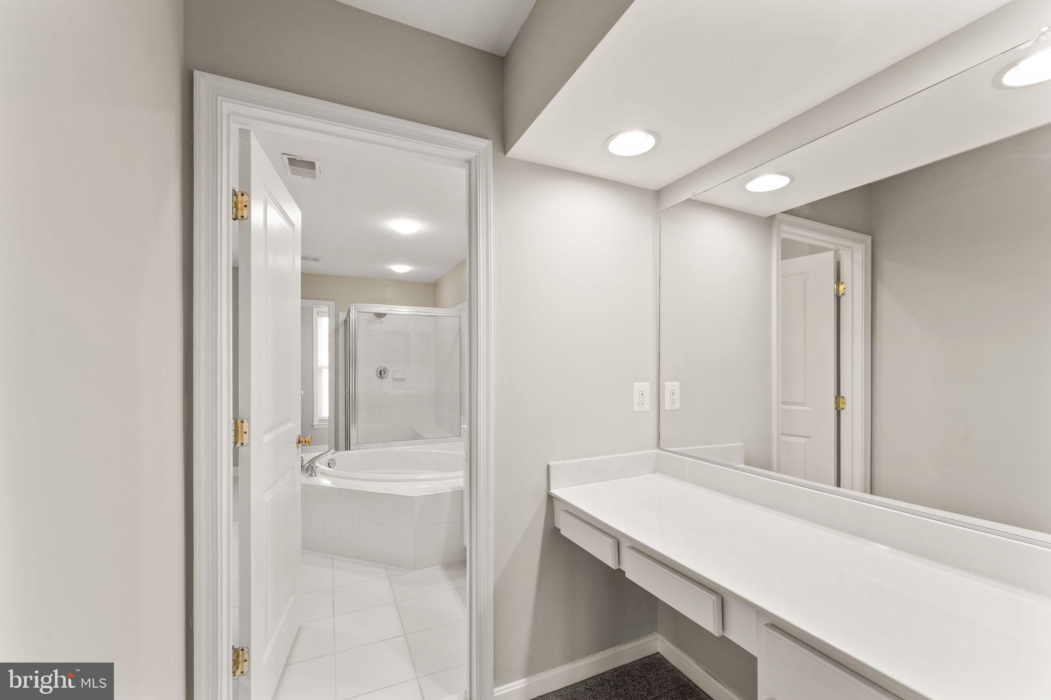 9162 Ribbon Falls Loop Bristow, VA 20136 - Photo 45 of 71 Gallery Image 45