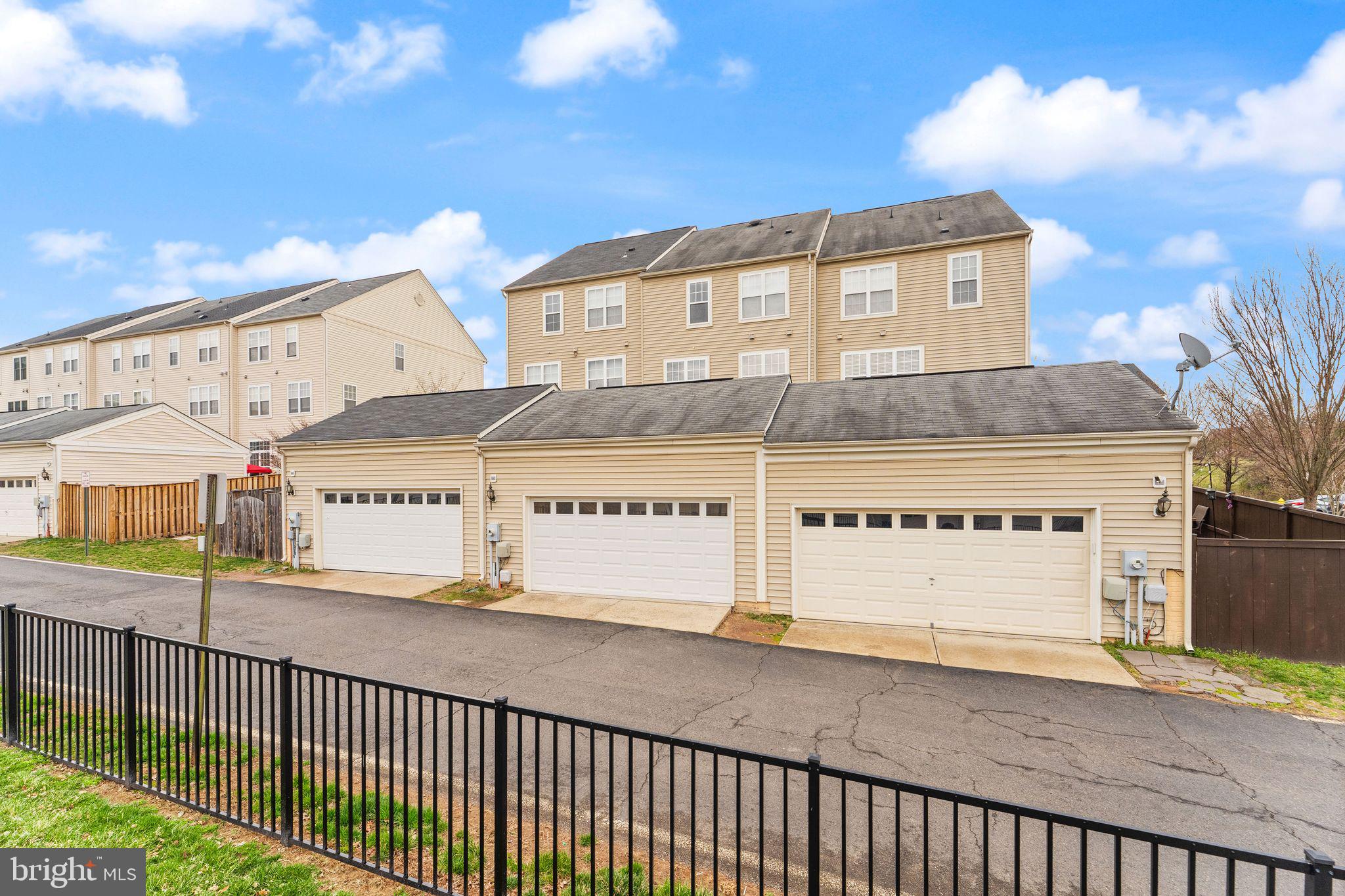 9162 Ribbon Falls Loop Bristow, VA 20136 - Photo 61 of 71 Gallery Image 61