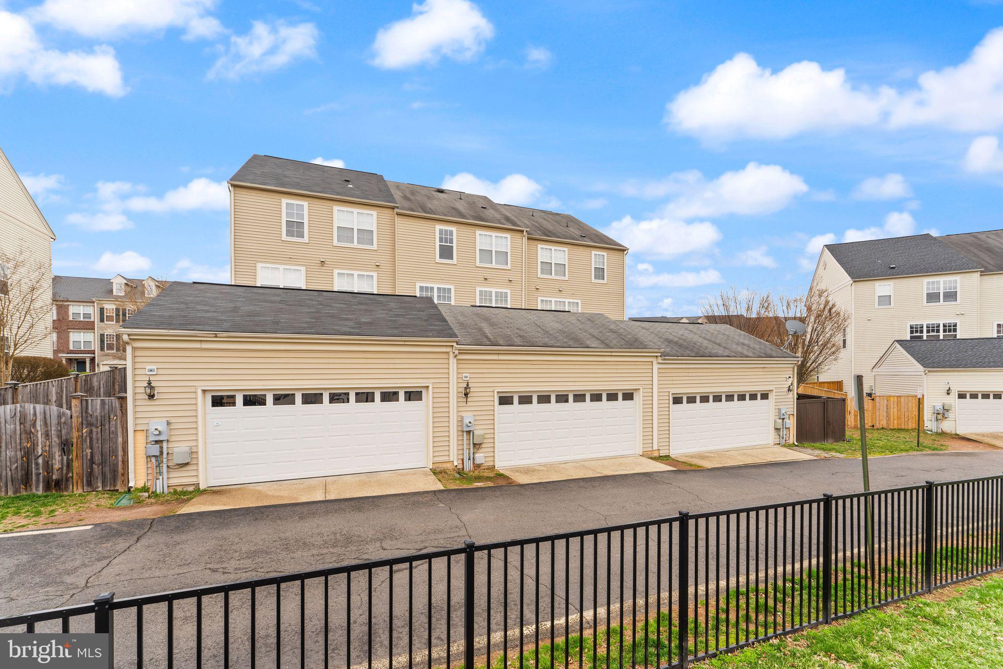 9162 Ribbon Falls Loop Bristow, VA 20136 - Photo 64 of 71 Gallery Image 64