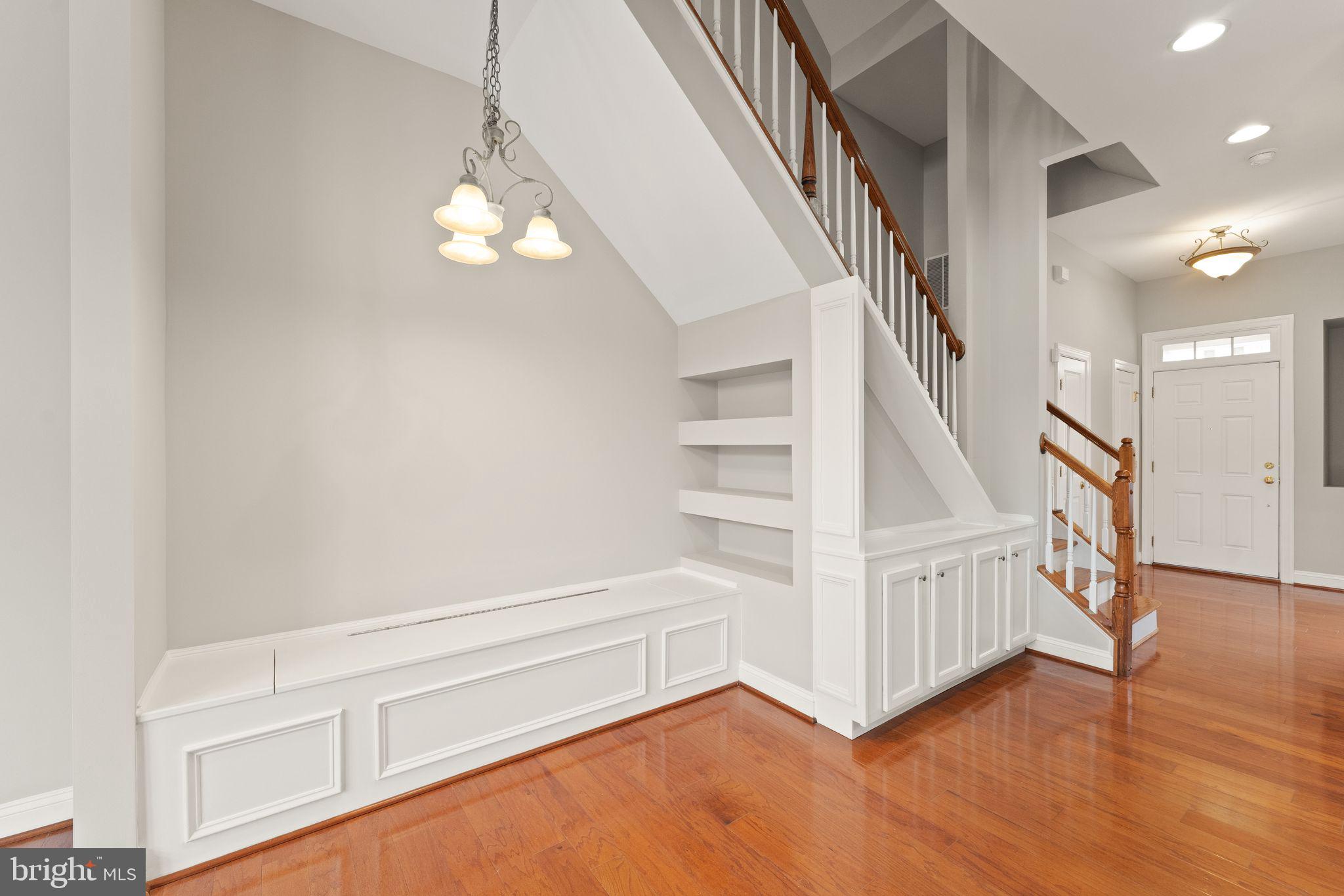 9162 Ribbon Falls Loop Bristow, VA 20136 - Photo 10 of 71 Gallery Image 10