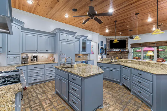 $1,150,000 | 1 Eastbrooke Circle, Madison, MS 39110