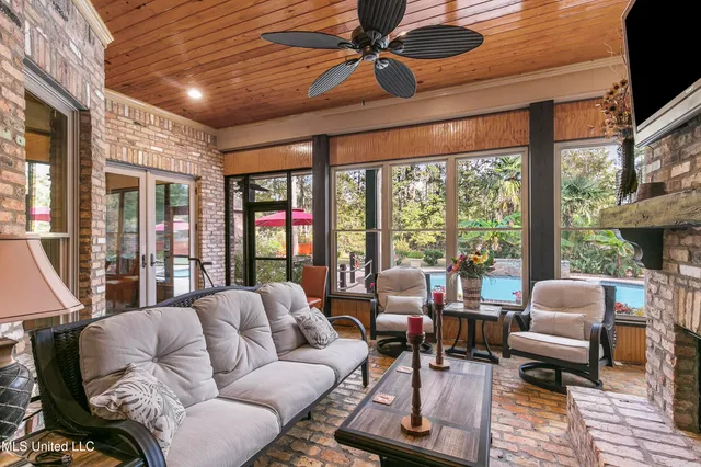 $1,150,000 | 1 Eastbrooke Circle, Madison, MS 39110