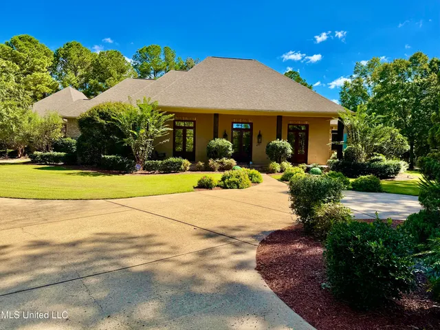 $1,150,000 | 1 Eastbrooke Circle, Madison, MS 39110