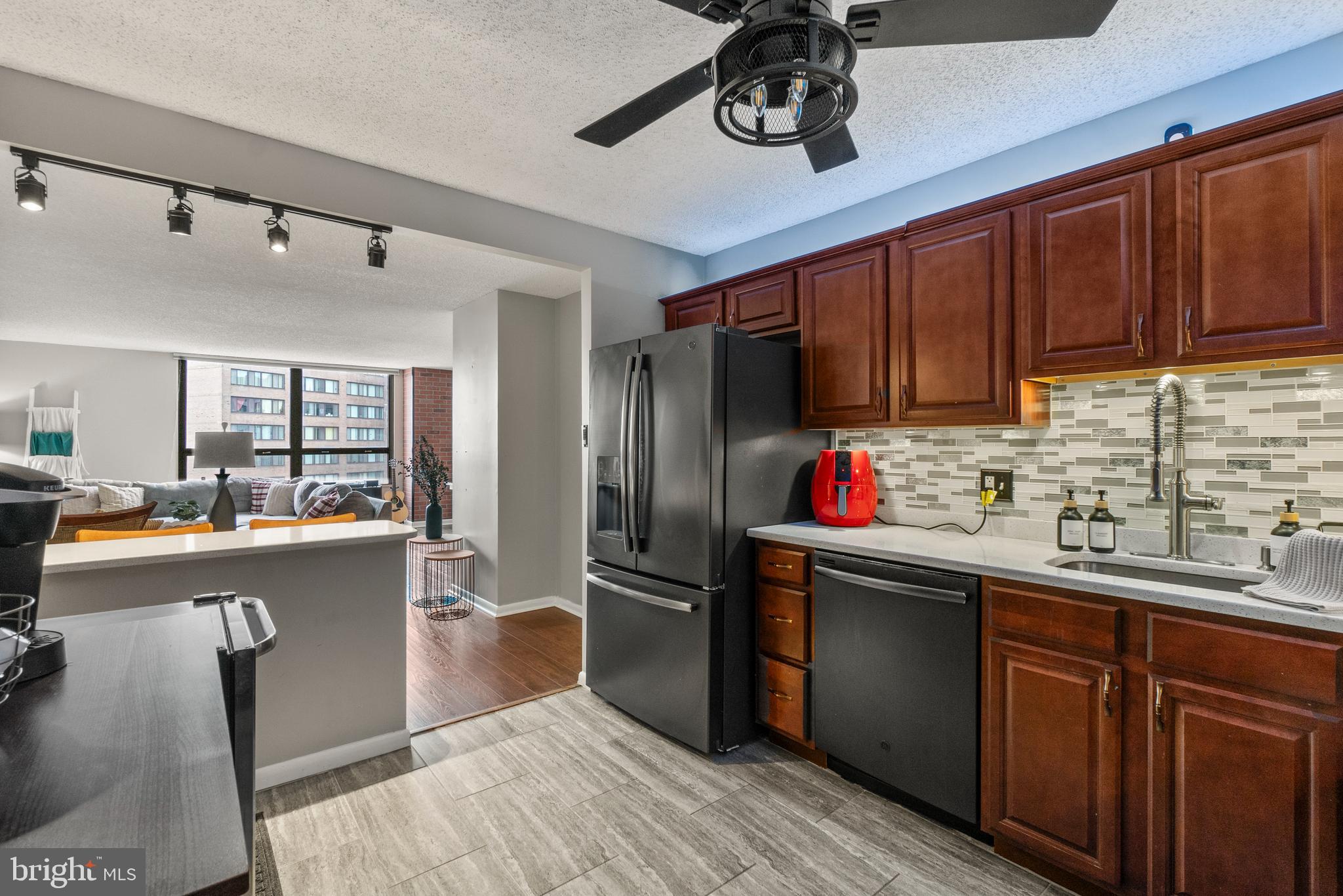 205 East Joppa Road, Unit 708 Baltimore, MD 21286 - Photo 16 of 35 new stainless steel appliances