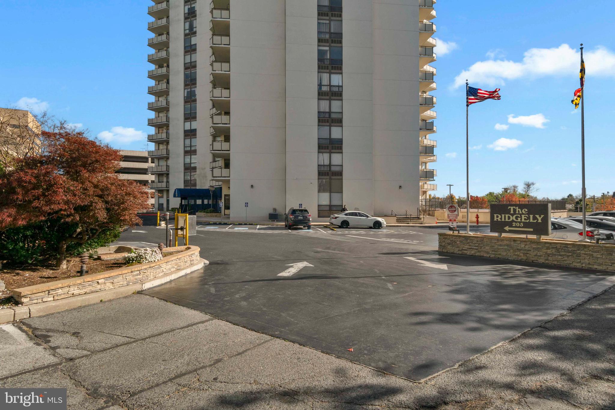 205 East Joppa Road, Unit 708 Baltimore, MD 21286 - Photo 3 of 35 Lots of Overflow Parking