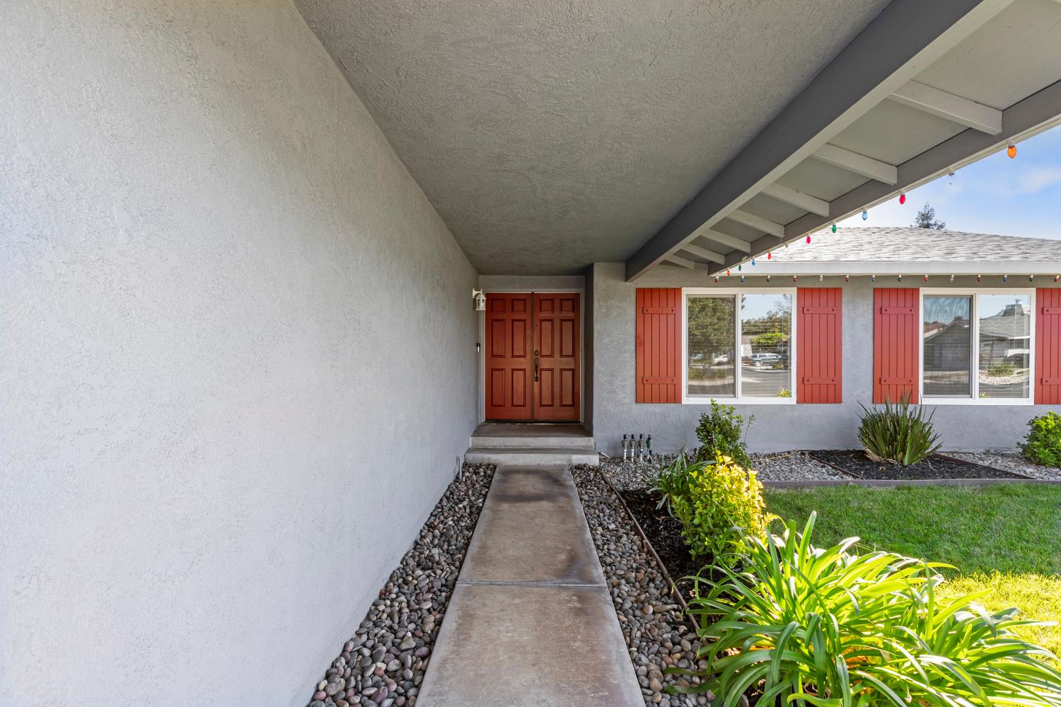 2612 Star Oak Court Modesto, CA 95355 - Photo 26 of 26 a front view of a house with a yard