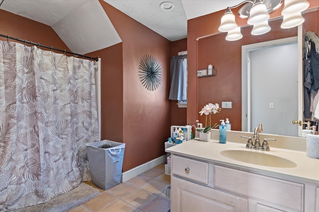 152 Mountain Road Princeton, MA 01541 - Photo 29 of 42