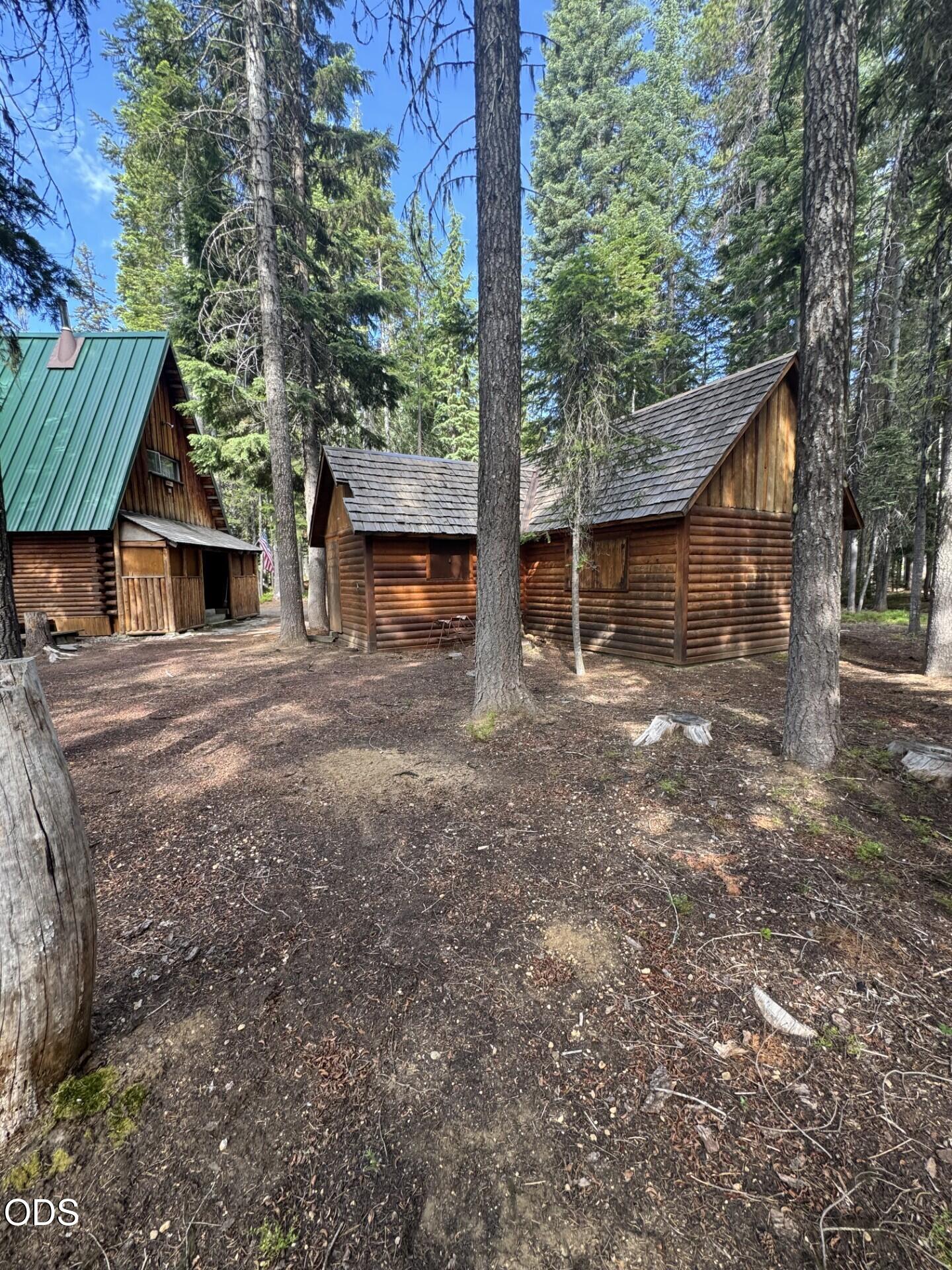 10 Diamond Lake Loop Chemult, OR 97731 - Photo 5 of 23