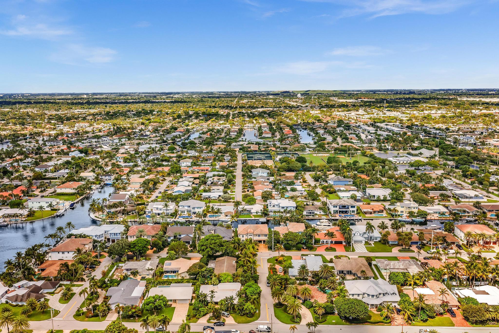 2888 Northeast 33rd Street Lighthouse Point, FL 33064 - Photo 126 of 129 DJI_20250911113457_0139_D