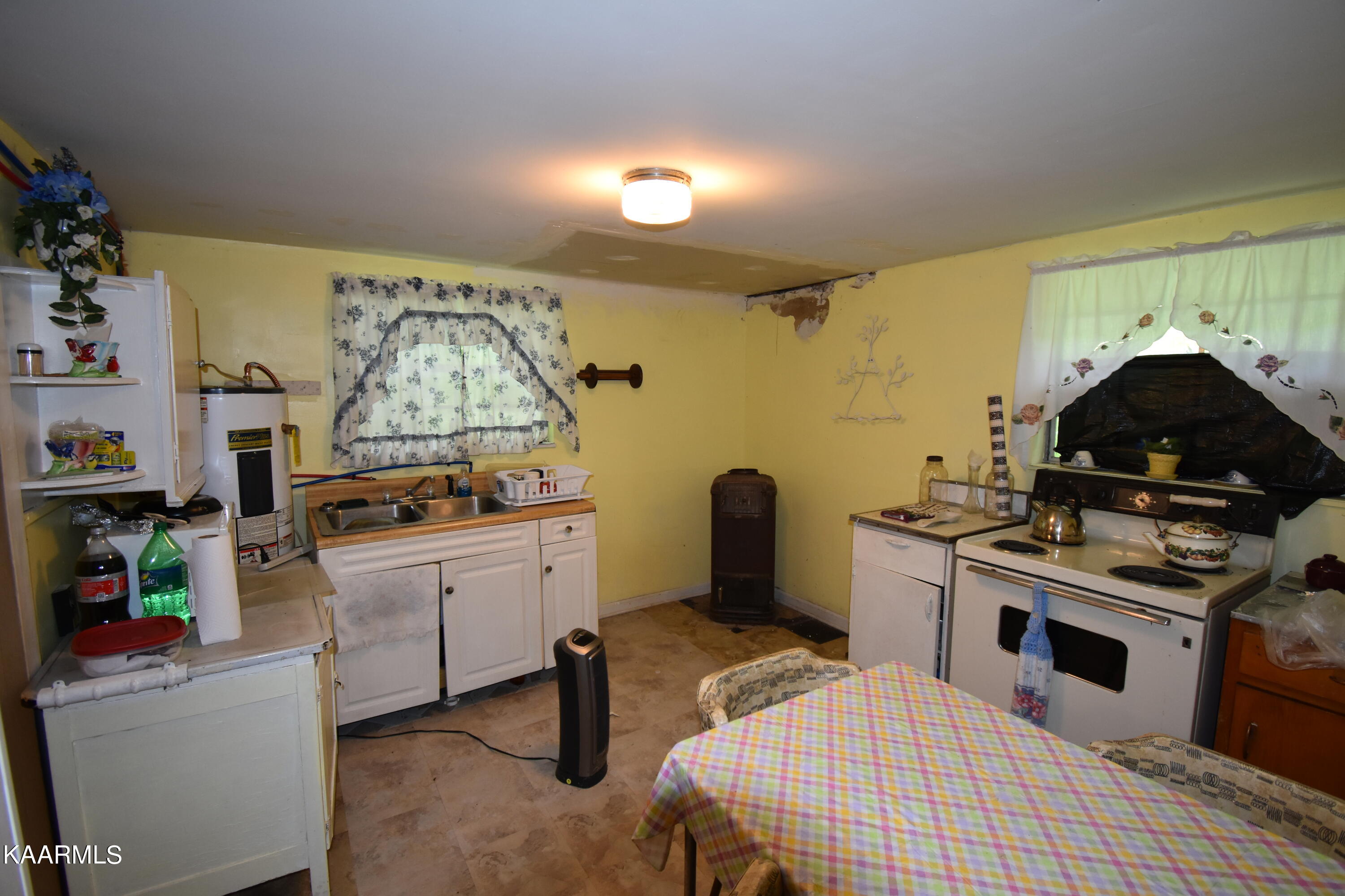 7736 Mulberry Gap Road Tazewell, TN 37879 - Photo 45 of 52 DSC_3146