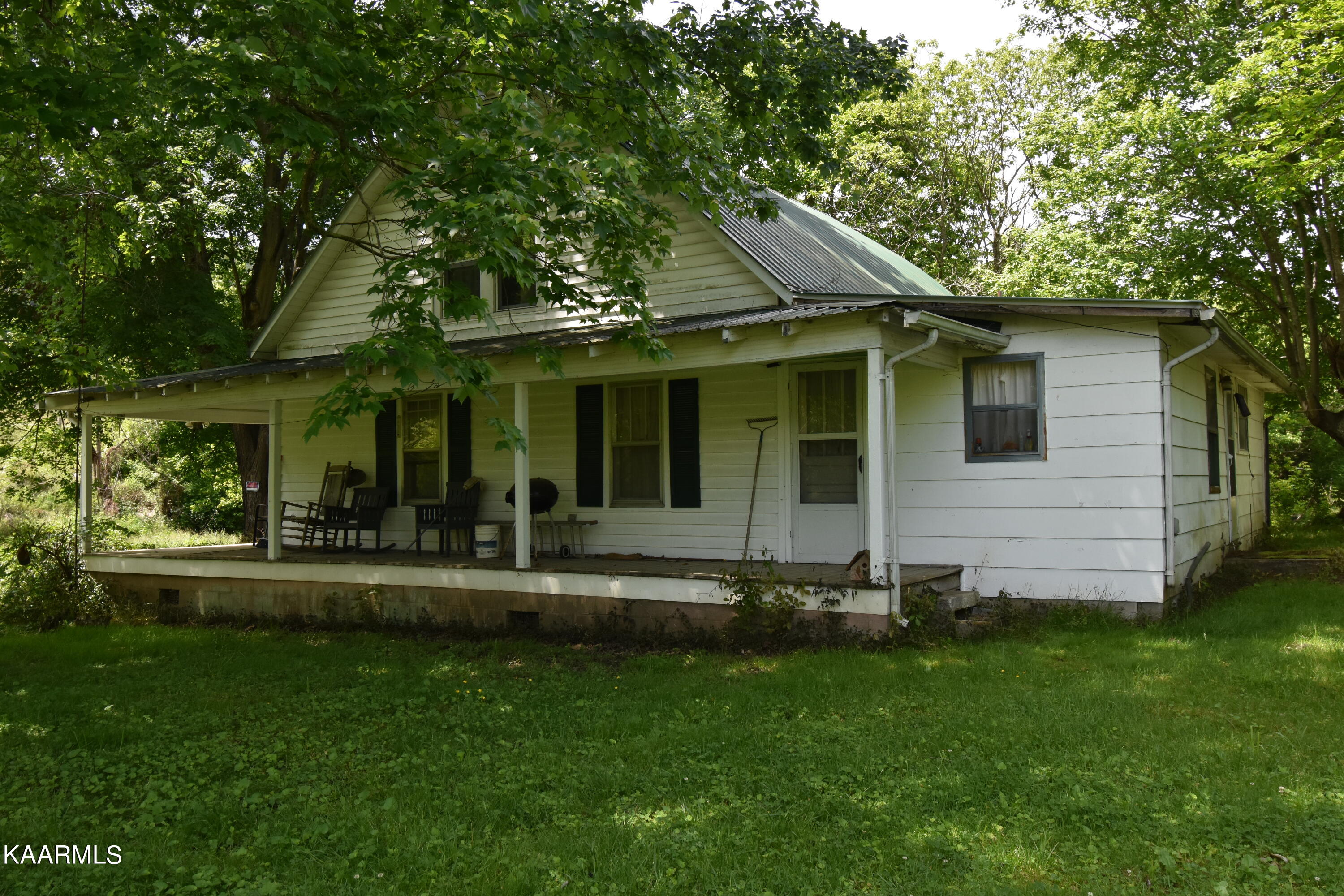 7736 Mulberry Gap Road Tazewell, TN 37879 - Photo 7 of 52 DSC_3162