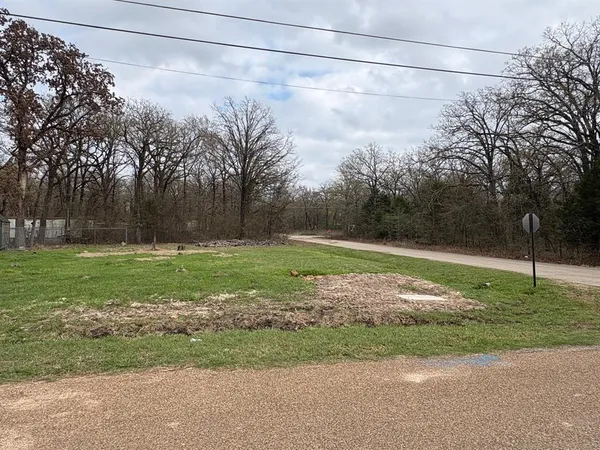 $15,000 | 145 Kanawka Road, Mabank, TX 75156