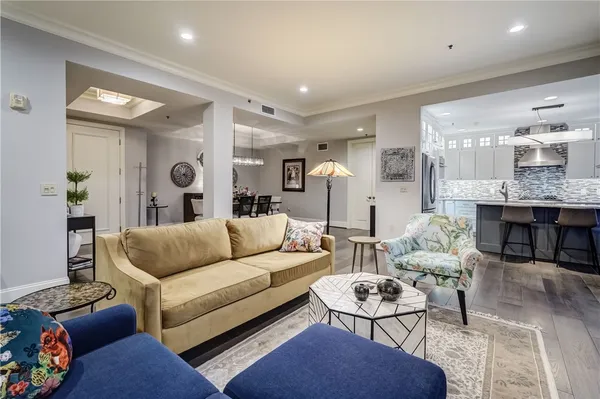 $625,000 | 130 East Avenue, Unit UN610, Rochester, NY 14604