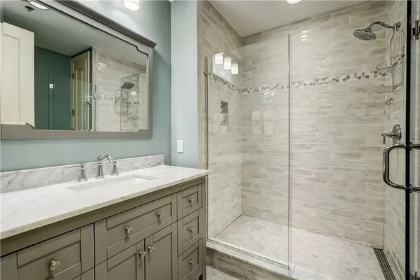 $625,000 | 130 East Avenue, Unit UN610, Rochester, NY 14604