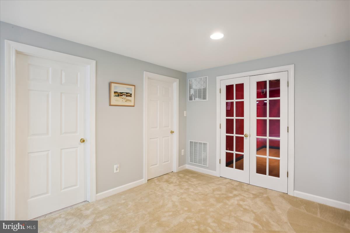 22301 Goshen School Road Gaithersburg, MD 20882 - Photo 62 of 94 Gallery Image 62