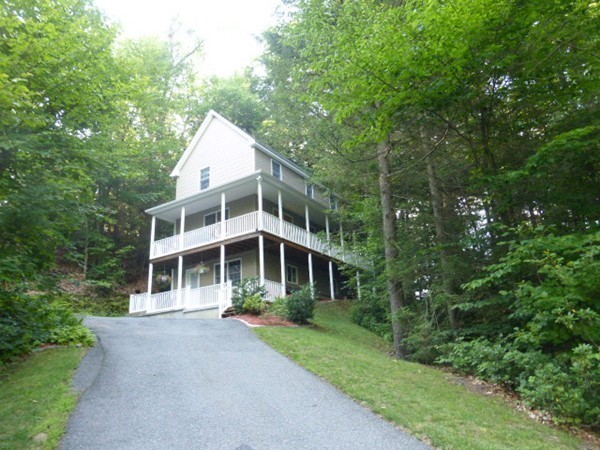 36 Torrey Street Easthampton, MA 01027 - Photo 4 of 20 a view of a house with a yard