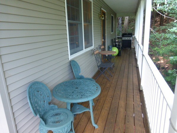 36 Torrey Street Easthampton, MA 01027 - Photo 6 of 20