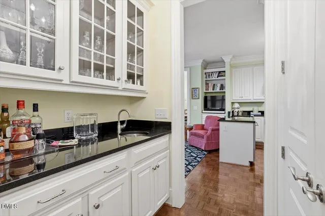 $899,000 | 432 West Barbee Chapel Road, Unit 432, Chapel Hill, NC 27517