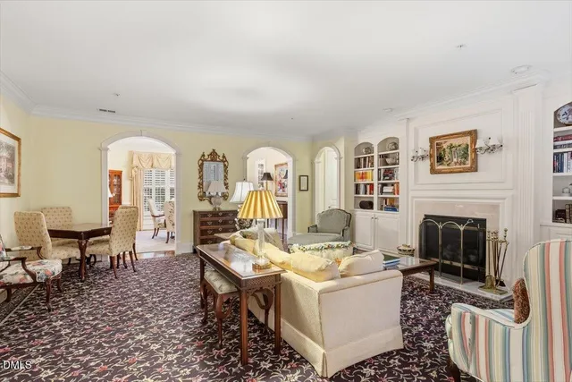 $899,000 | 432 West Barbee Chapel Road, Unit 432, Chapel Hill, NC 27517