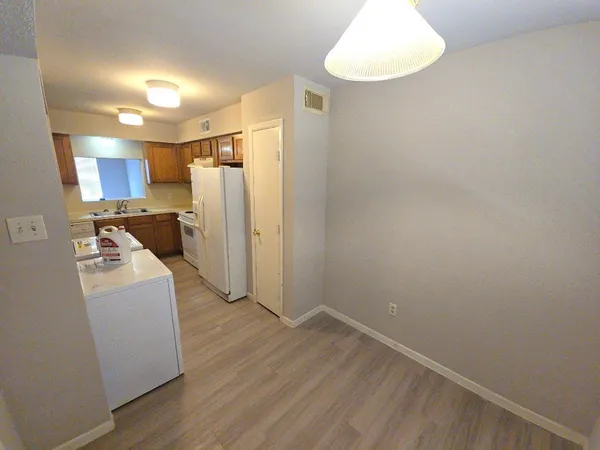 $1,495 | 15625 Weldon Drive, Houston, TX 77032