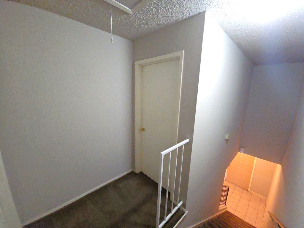 15625 Weldon Drive Houston, TX 77032 - Photo 7 of 25 a view of a hallway with a window